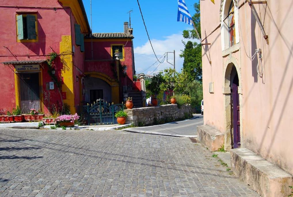 Yangos Traditional Home Kouramades Exterior photo